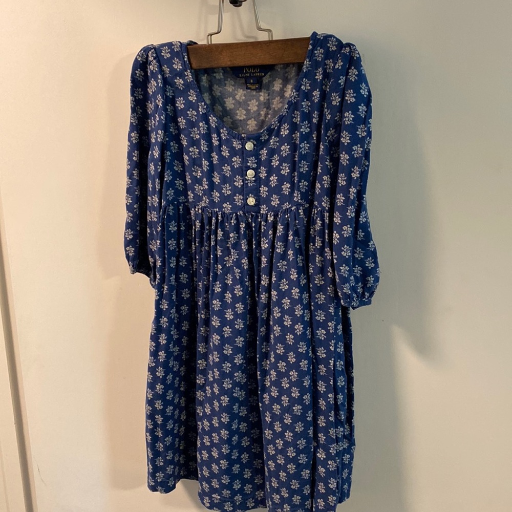 Blue and white flowered dress with pockets